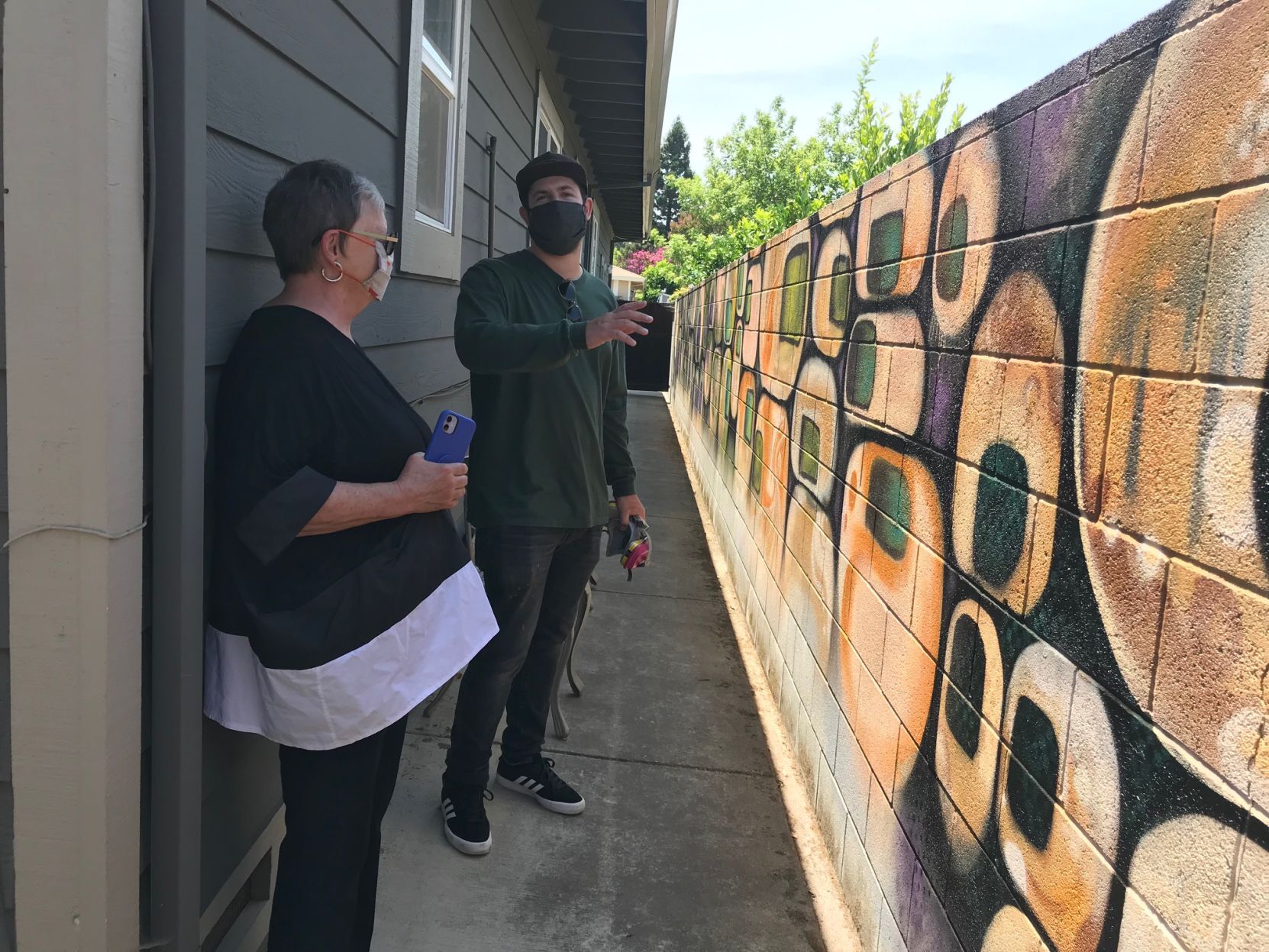 Napa mural leads to new friendship